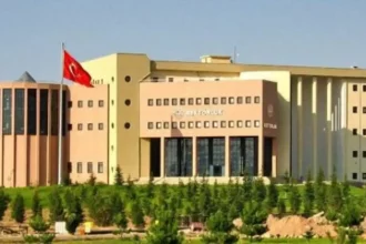 Kayseri Üniversitesi