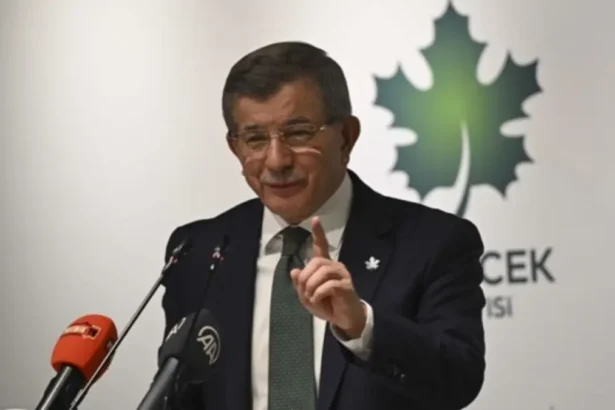 Ahmet Davutoğlu